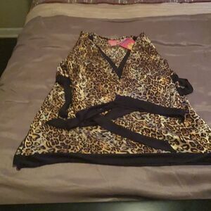 Cheetah cute pj blouse